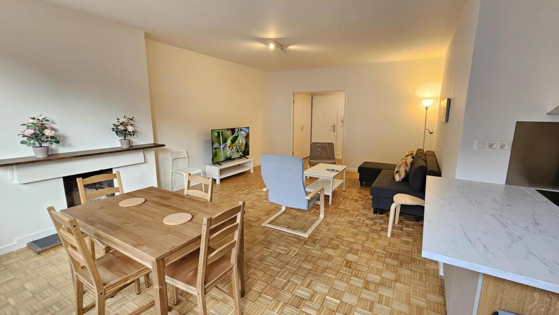 Apartment Chez Esmara Et Philippe Brusel Pokoj fotografie